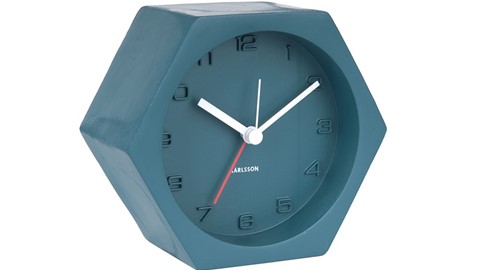 acc_present-time_karlsson_alarmklok_hexagon_concrete_blauw_svv