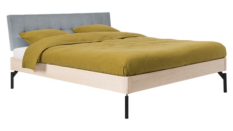 Bed Sky eiken met hoofdbord gecapitonneerd en poot metaal, eiken stof basalt