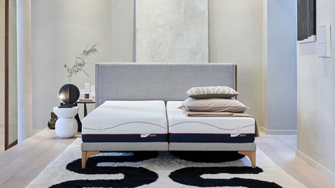 Bed Element Mind vlak met Cool Motion 6 matrassen, natural