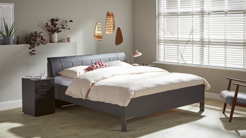 Bed Suite met rawsteel poten, grafiet/grafiet