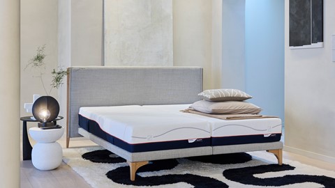 Bed Element Mind vlak met Cool Motion 6 matrassen, natural