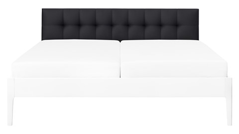 Bed Sky beuken met hoofdbord gecapitonneerd en poot hout, wit lederlook zwart