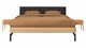 Bed Sky eiken met hoofdbord gecapitonneerd en poot metaal, honing lederlook zwart
