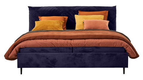 Bed Sapphire, darkblue