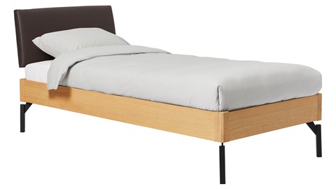 Bed Sky eiken met hoofdbord stof en poot metaal, honing lederlook grijs