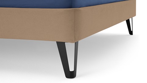 Bed Bädd Forma met Bossflex 400 vlak en gestoffeerd matras, etna caramel