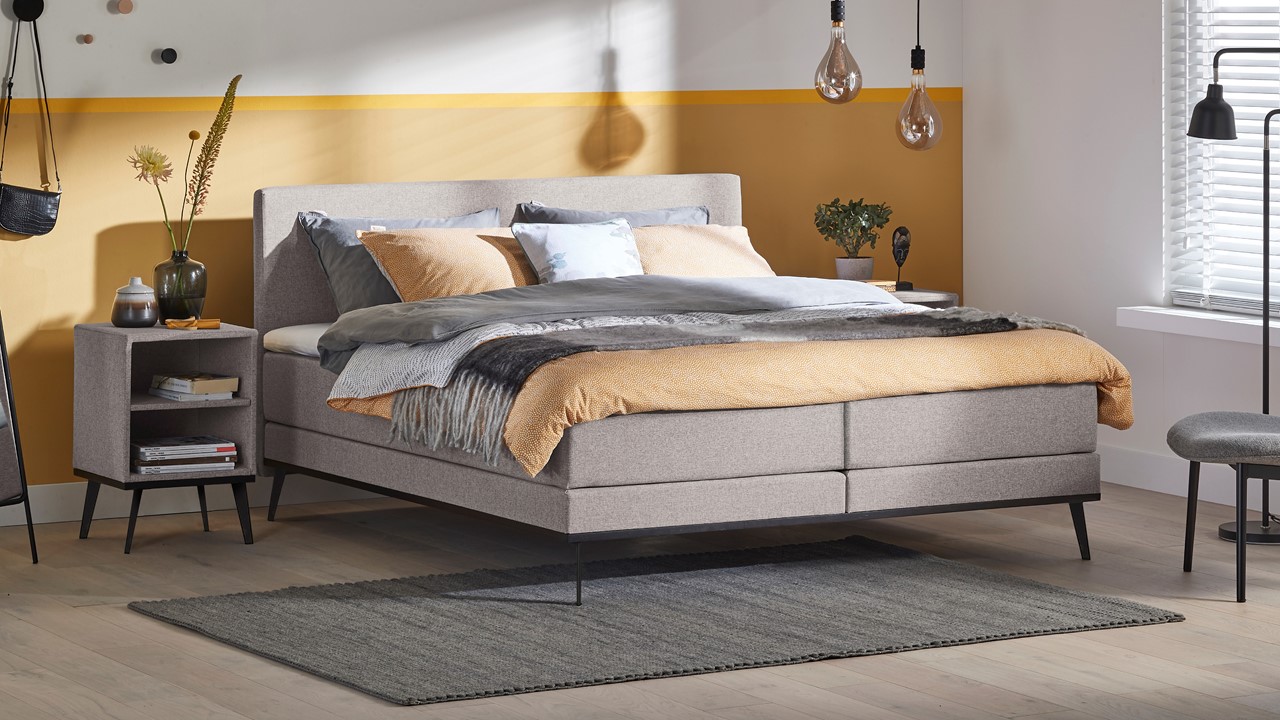 gemeenschap Denken breedtegraad Boxspring Viggo vlak met gestoffeerd matras | Beter Bed