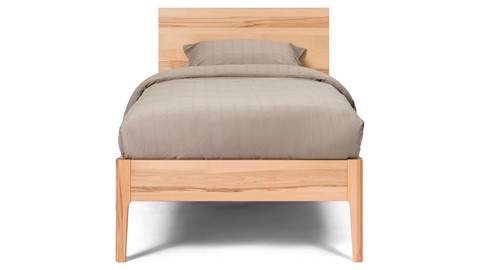 Bed Sky beuken met hoofdbord hout en poot hout, beuken