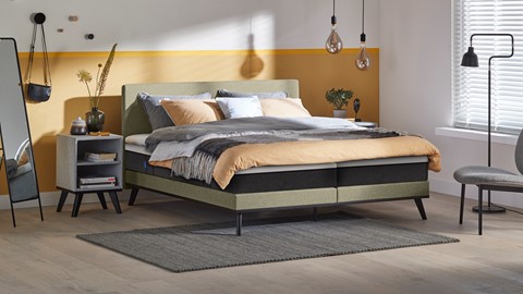 Boxspring Viggo vlak met Emma O2 matras, adore groen