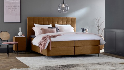 Boxspring Jade vlak met gestoffeerd matras, cognac