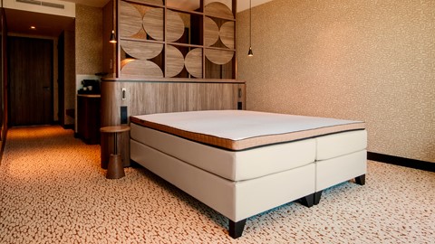 Hotelboxspring met topper Comfort, ecru