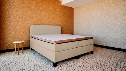 Hotelboxspring Essential met topper Luxury, ecru