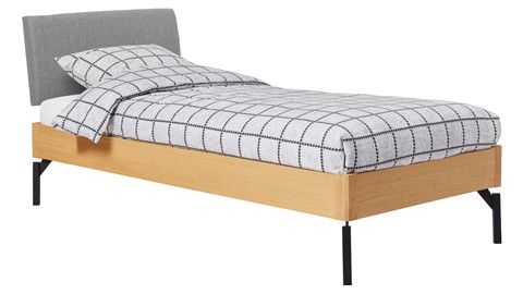 Bed Sky eiken met hoofdbord stof en poot metaal, honing stof basalt