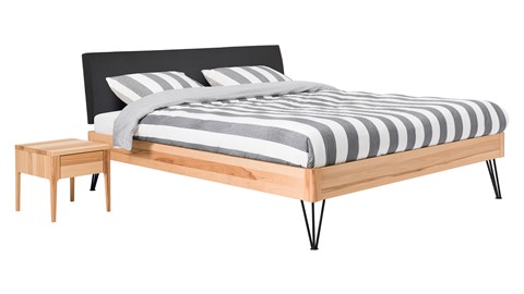 Bed Sky beuken met hoofdbord stof en poot driehoek, beuk lederlook zwart