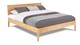 Bed Sky eiken met hoofdbord hout en poot hout, eiken honing