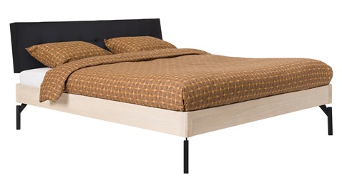 Bed Sky eiken met hoofdbord gecapitonneerd en poot metaal, eiken lederlook zwart