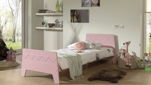 Bed Wynnie, roze