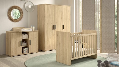 Kinderkamer Sam met doorgroeibed, commode 2 deuren, opzet en 3 deurs draaideurkast, eik