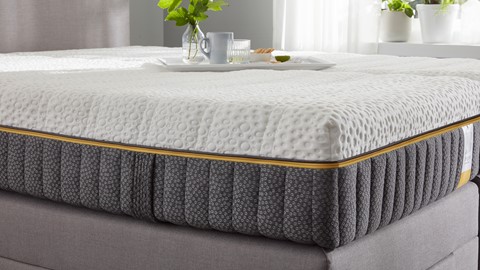 Pocketveermatras B Bright 5400 en 5450  labyrinth afdeklaag