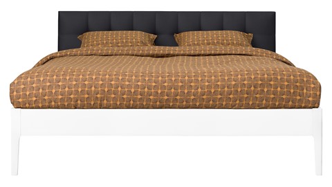 Bed Sky beuken met hoofdbord gecapitonneerd en poot hout, wit lederlook zwart