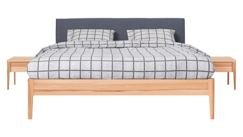 Bed Sky beuken met hoofdbord stof en poot hout, beuken stof grijs