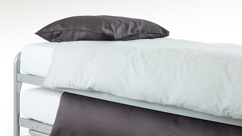 Bed met onderschuifbed Doppia, zilver