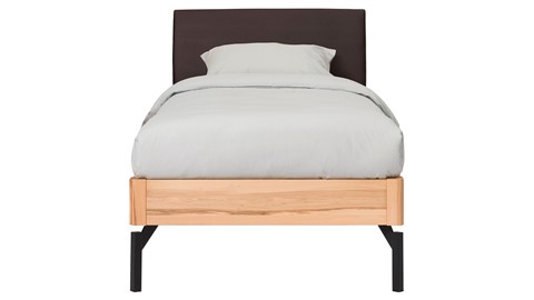 Bed Sky beuken met hoofdbord stof en poot metaal, beuken lederlook grijs