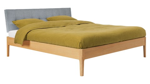 Bed Sky eiken met hoofdbord gecapitonneerd en poot hout, honing stof basalt