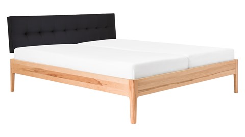 Bed Sky beuken met hoofdbord gecapitonneerd en poot hout, beuk lederlook zwart