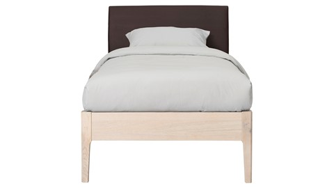 Bed Sky eiken met hoofdbord stof en poot hout, eiken lederlook grijs