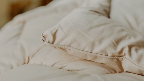Happy Bed Solid - dekbed zonder overtrek, taupe