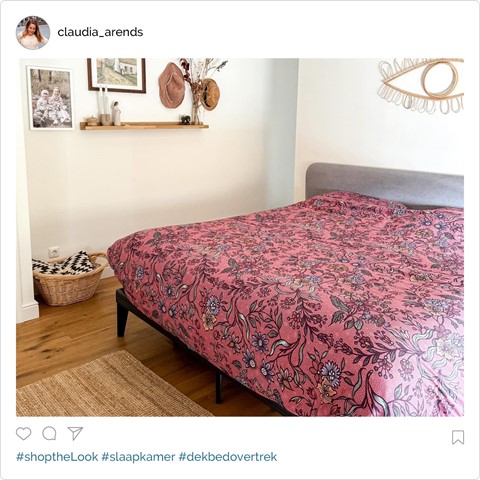 Dekbedovertrek met donkerroze bloemen