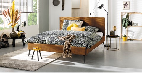 Tienerbed