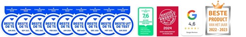 een groep blauwe en groene etiketten