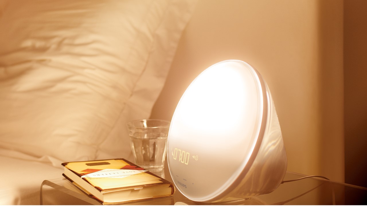 Koken Snikken Treble Slaap slimmer met een Philips Wake-up Light | Beter Bed