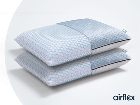 een stapel kussens met een patroon erop