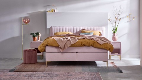 B Bright boxspring Ruby